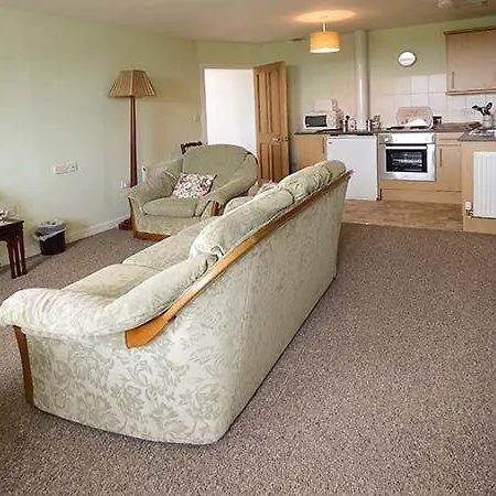 2 Park Nook Close * Waberthwaite